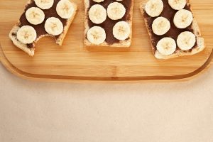 toast with bananas